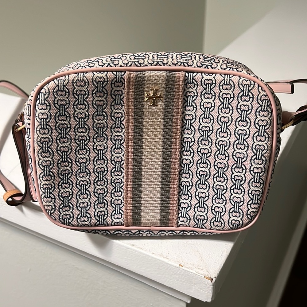 Tory Burch Gemini Crossbody